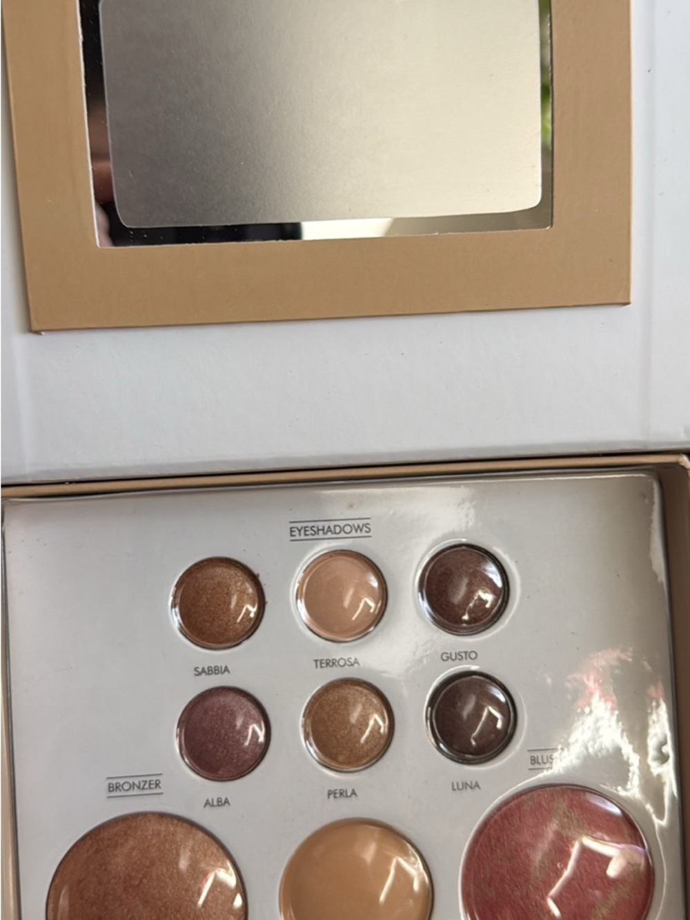 Neutral Eyeshadow and Face Palette - Beige/Bronze Shades